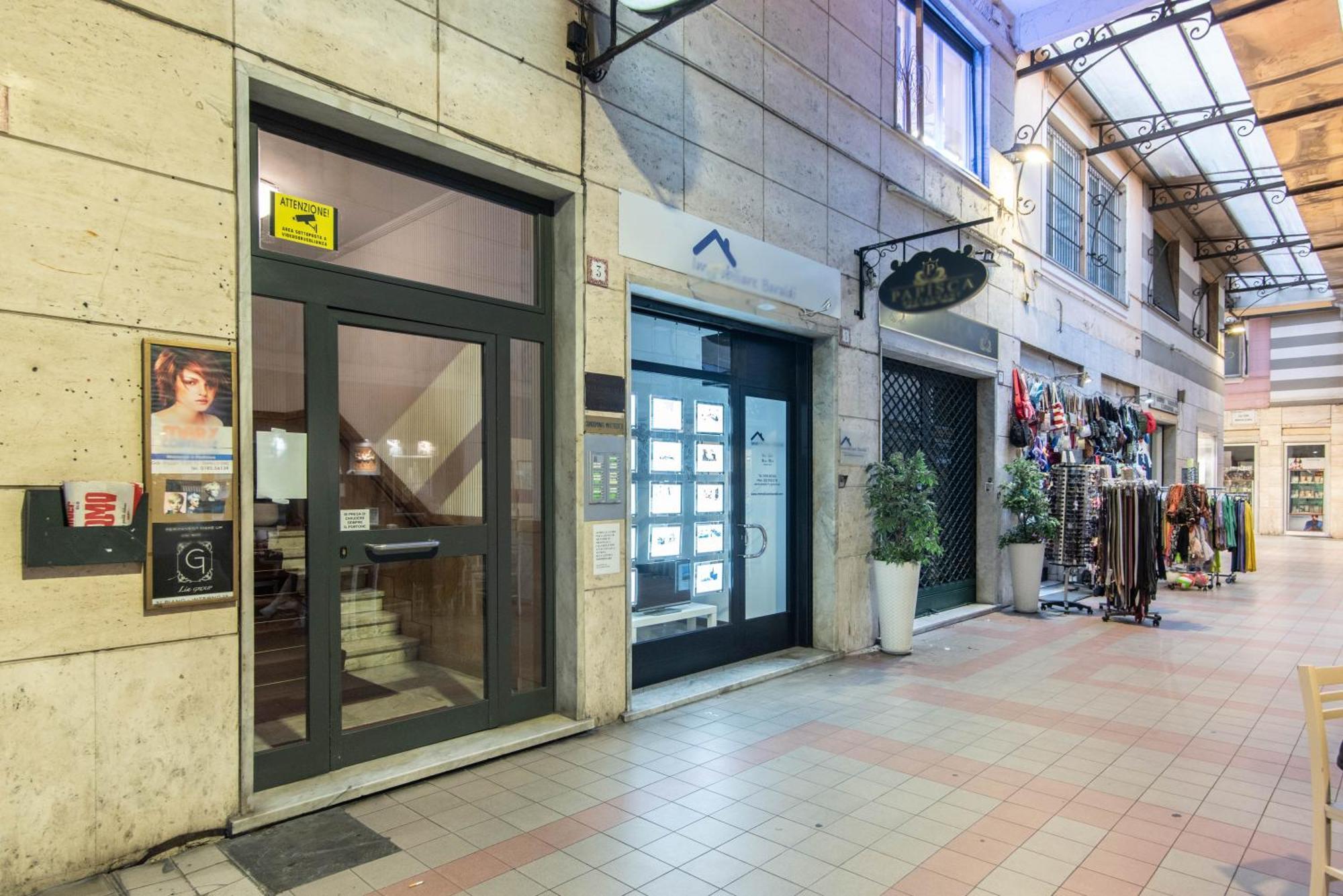 Im International 1 - Galleria Raggio 3/9 라팔로 외부 사진